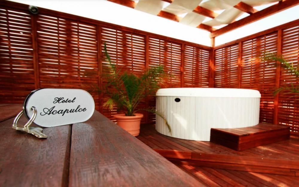 Hotel Acapulco Viserbella di Rimini Exteriör bild