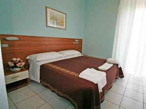 Hotel Acapulco Viserbella di Rimini Exteriör bild